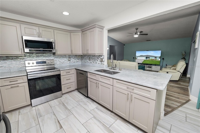 8026 Ashley Pointe Dr, Lakeland, FL 33810 - photo 10