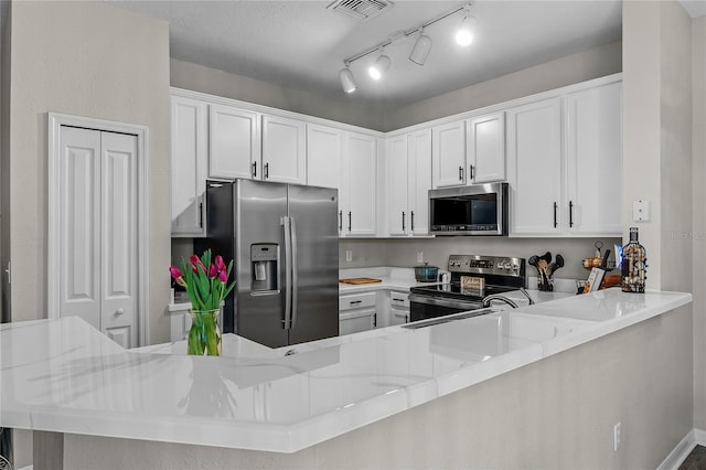 4307 Shipp Ct, Lakeland, FL 33813 - photo 3