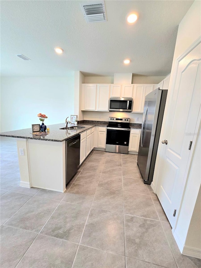 1512 Lumber Ave, Davenport, FL 33837 - photo 5