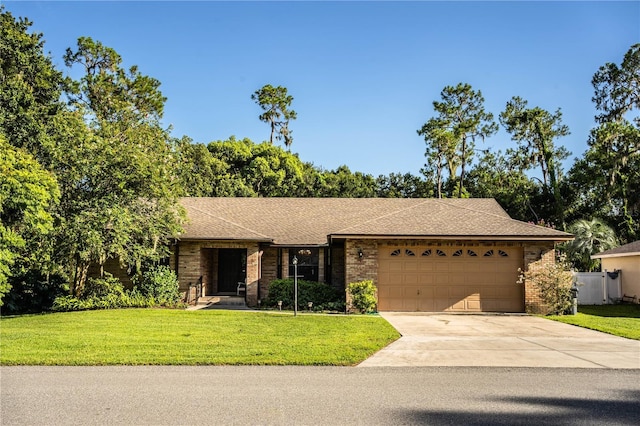 2210 W Sugar Creek Dr, Lakeland, FL 33811 - photo 1