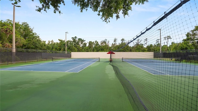 5718 Hawklake Rd, Lithia, FL 33547 - photo 47