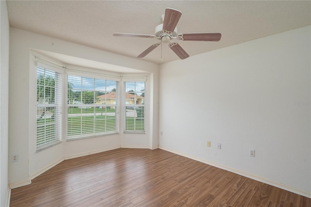 7109 Summit Dr, Winter Haven, FL 33884 - photo 9