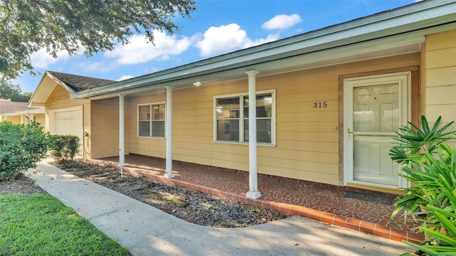 315 Hawick Ln, Lakeland, FL 33813 - photo 3