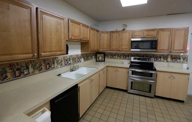3280 37th Way S Unit B, Saint Petersburg, FL 33711 - photo 39