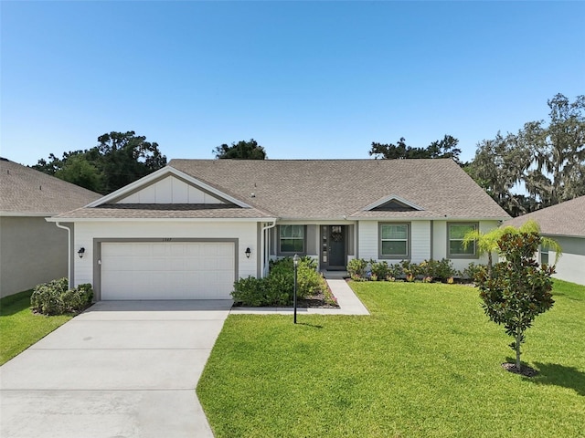 1047 Woodland Oaks Dr, Lakeland, FL 33813 - photo 1