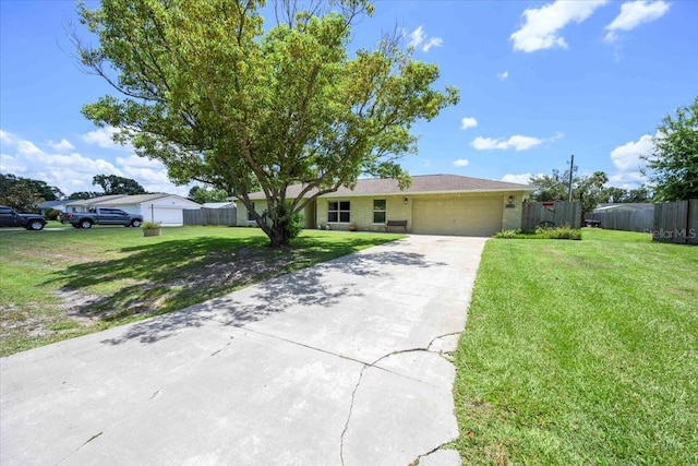 3140 Peacock Ln, Mulberry, FL 33860 - photo 1