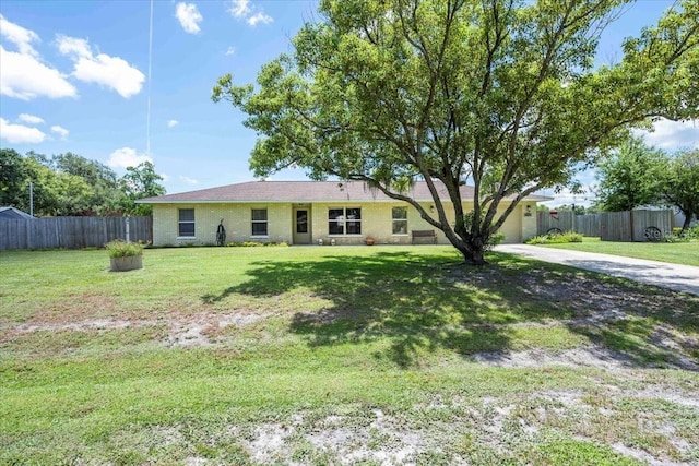 3140 Peacock Ln, Mulberry, FL 33860 - photo 2