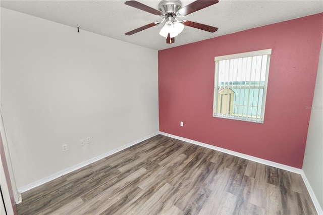 1678 Blossom Cir W, Lakeland, FL 33805 - photo 25