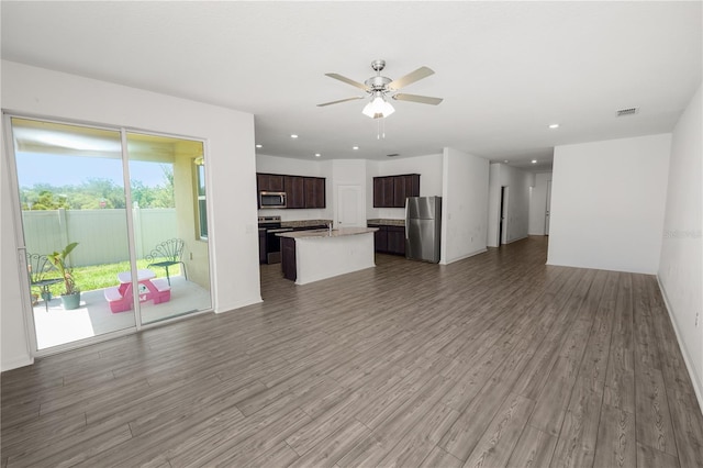6170 Dolostone Dr, Lakeland, FL 33811 - photo 2