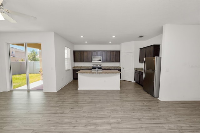 6170 Dolostone Dr, Lakeland, FL 33811 - photo 3