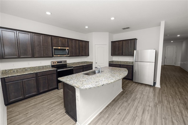 6170 Dolostone Dr, Lakeland, FL 33811 - photo 5