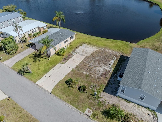 Listing photo 2 for 108 Lakeview Dr, North Port FL 34287