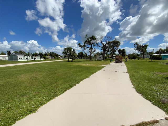 Listing photo 2 for 3303 Dove Ln, Englewood FL 34224