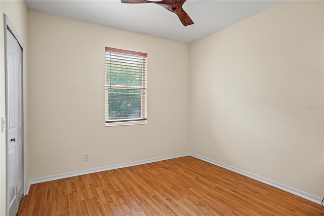 unfurnished room with light hardwood / wood-style floors and ceiling fan