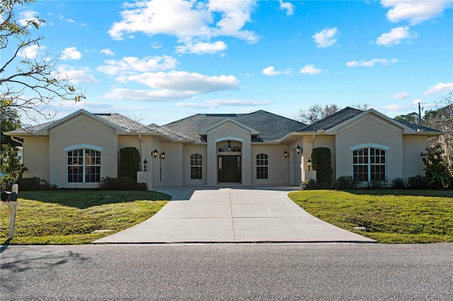 view of front of house with a front yard