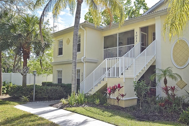 view of front of home