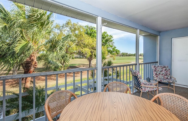 view of sunroom / solarium