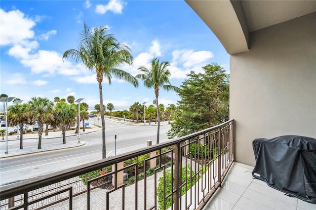 balcony featuring area for grilling