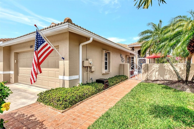 view of front of house featuring a garage