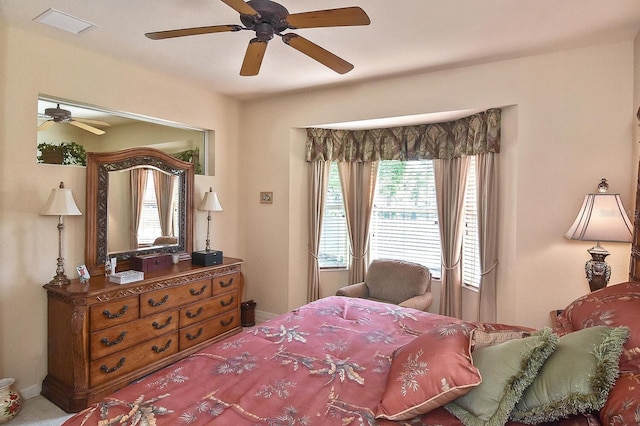 bedroom with ceiling fan