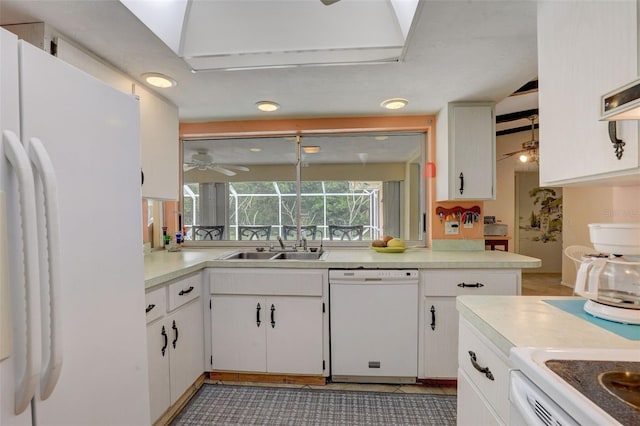 kitchen featuring white cabinetry, light tile patterned flooring, ceiling fan, white appliances, and sink