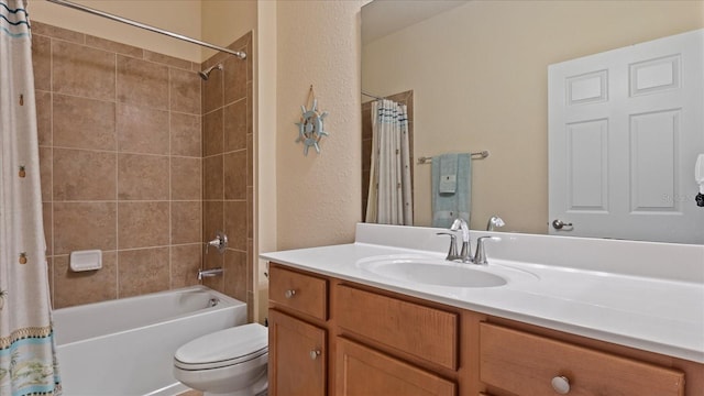 full bathroom with oversized vanity, toilet, and shower / tub combo with curtain