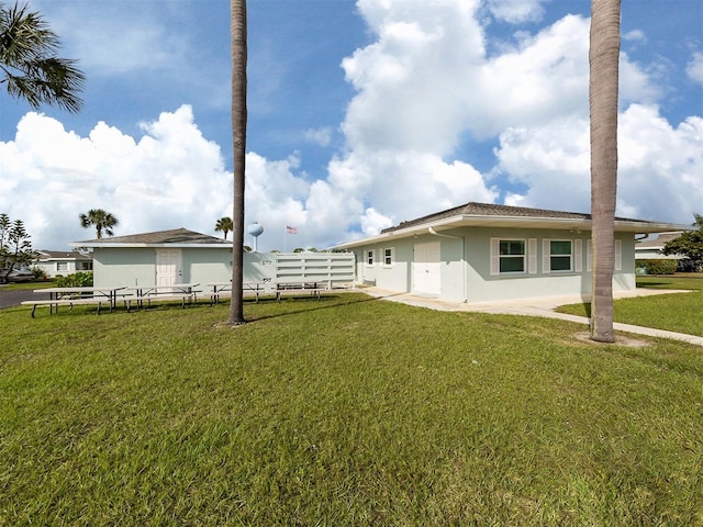 exterior space with a yard