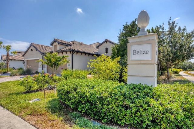 view of community / neighborhood sign