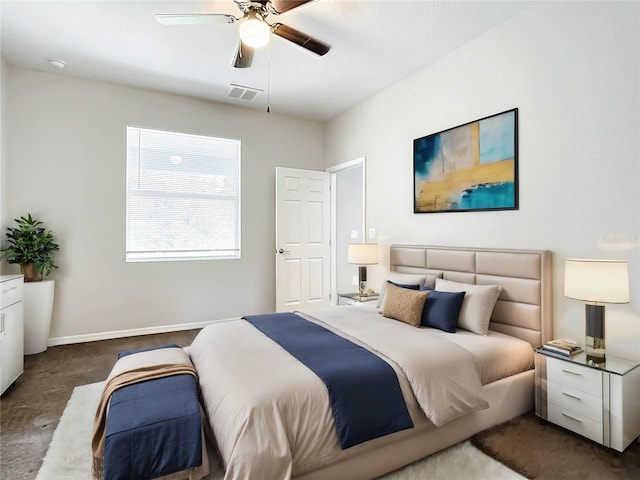 bedroom with ceiling fan