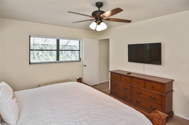 bedroom featuring ceiling fan