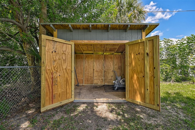 view of outbuilding