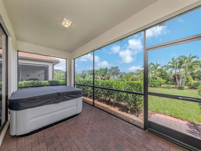 view of sunroom / solarium