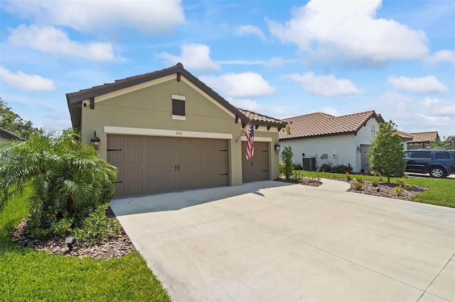 view of front facade featuring a garage