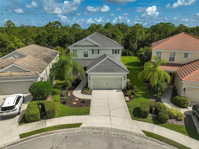 view of front facade featuring a garage