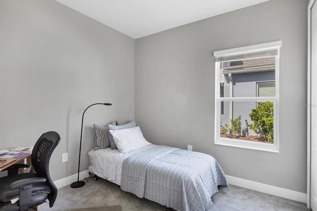 bedroom featuring carpet floors