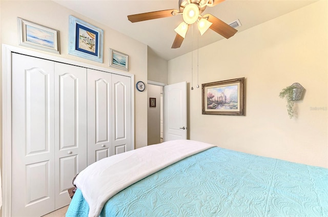 bedroom featuring a closet and ceiling fan