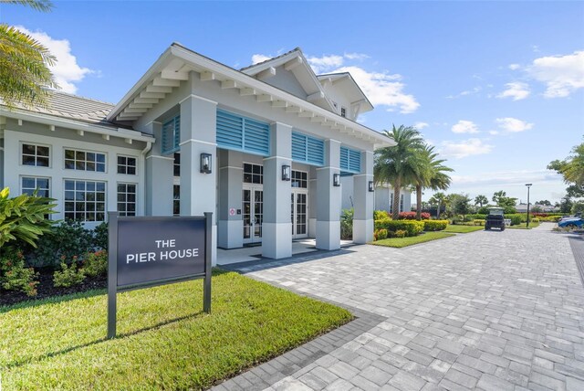 8209 Redonda Loop, Lakewood Ranch, FL 34202 - view of property