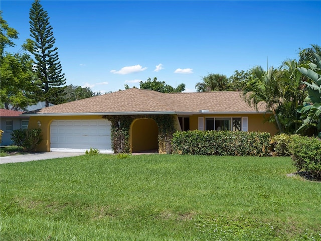 424 Baycrest Dr, Venice, FL 34285 - single story home featuring a garage, a front yard, stucco siding, and driveway