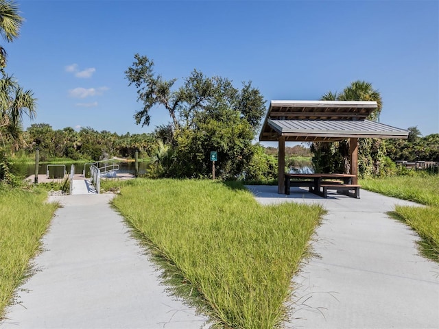 2585 Hobblebrush Dr, North Port, FL 34289 - surrounding community featuring a gazebo