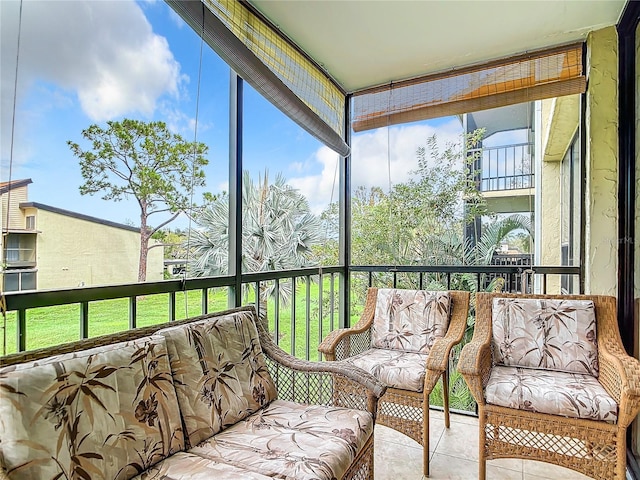 618 Bird Bay Dr S Unit 202, Venice, FL 34285 - view of sunroom / solarium
