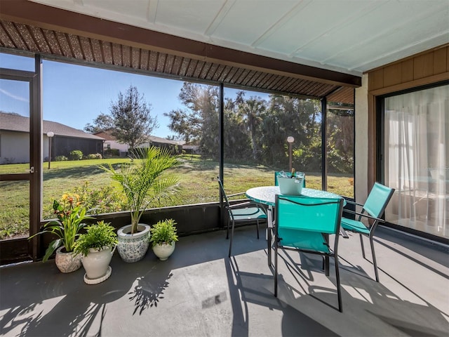 sunroom with a healthy amount of sunlight