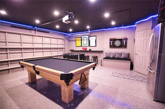 rec room featuring billiards