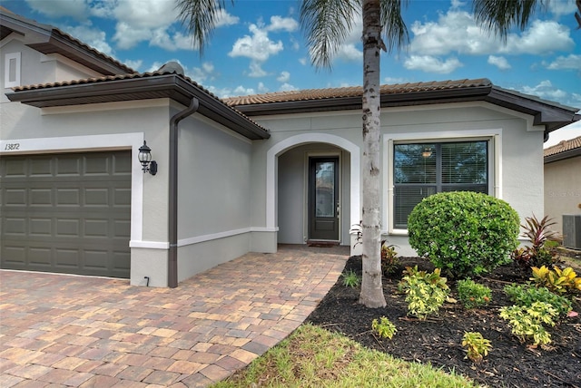 property entrance featuring a garage