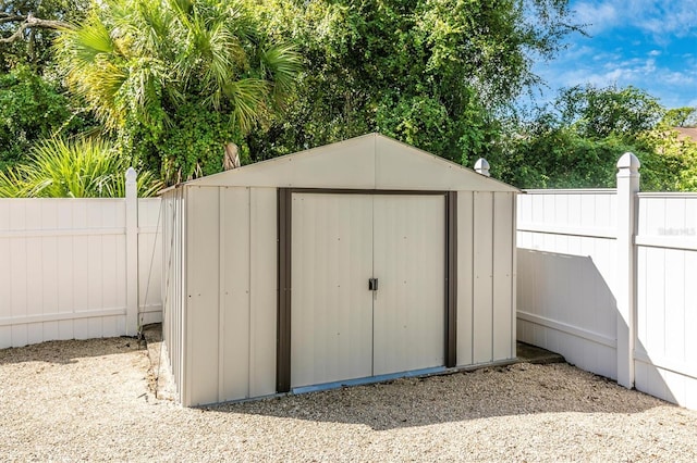 view of outbuilding