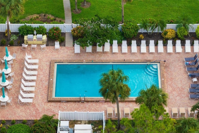 view of swimming pool featuring a patio