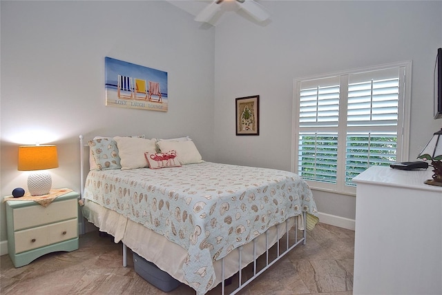 bedroom featuring ceiling fan