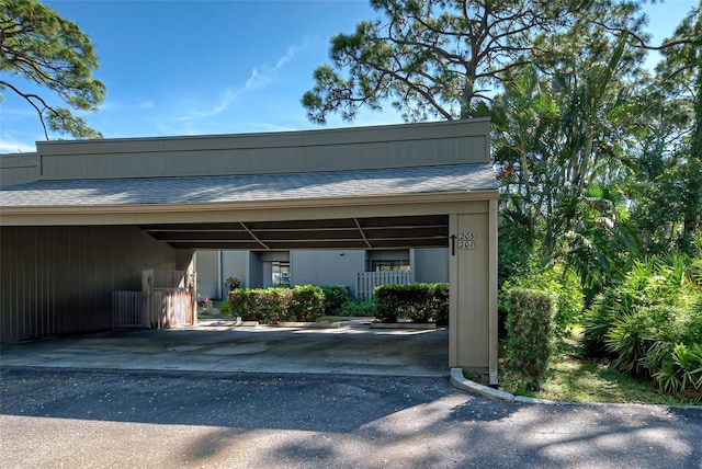 201 Woodland Dr Unit 201, Osprey, FL 34229 - view of parking / parking lot