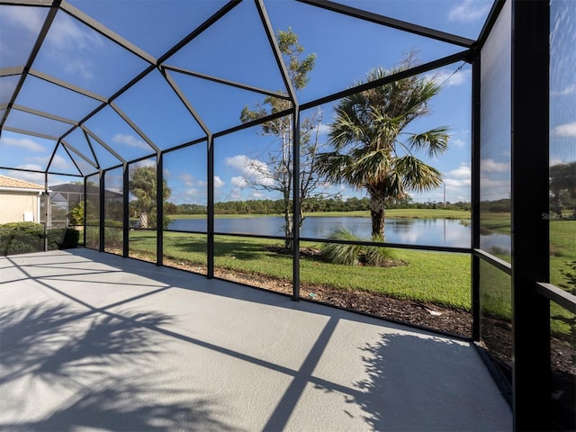 126 Cipriani Way N, Venice, FL 34275 - unfurnished sunroom with a water view