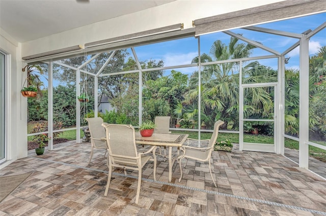 view of sunroom / solarium