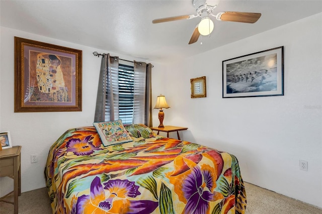 bedroom with ceiling fan